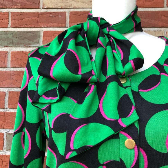 Diane Von Furstenberg Dresses & Skirts - 🎉 Host Pick! Diane Von Furstenberg Silk Emsley Dress